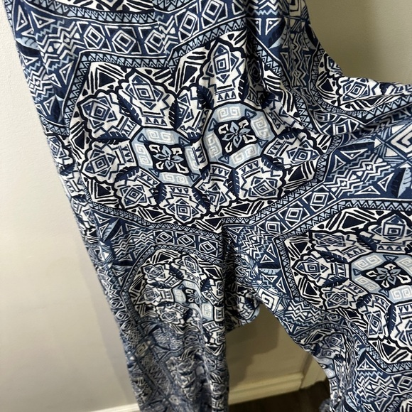 George Women's Cut-Out Wide Leg Pattern Jumpsuit XL - Picture 5 of 13